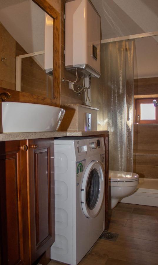 Live By The Sea, Bijela Apartman Rake Kültér fotó